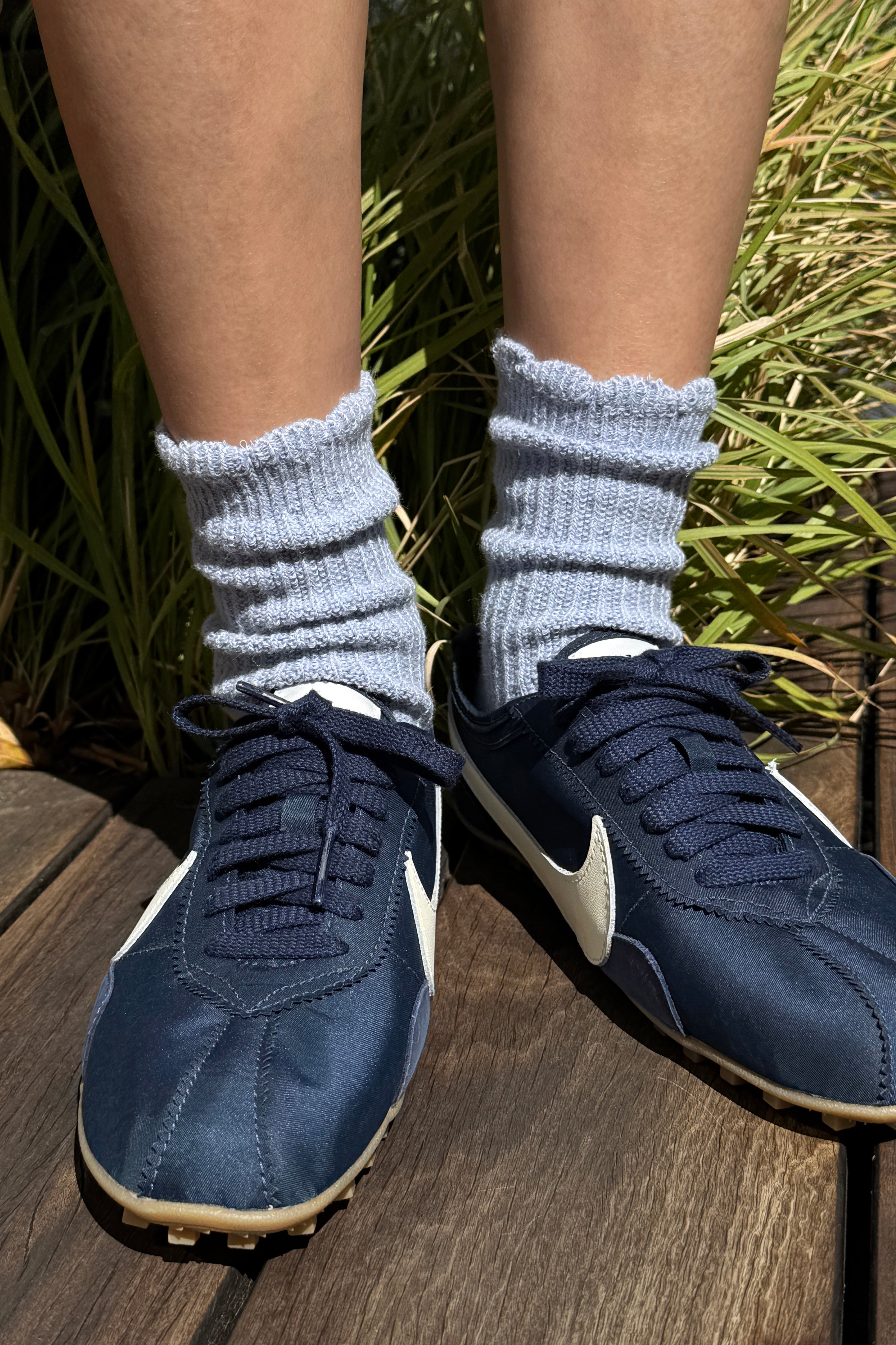 Linen Scallop Socks - Pale Blue