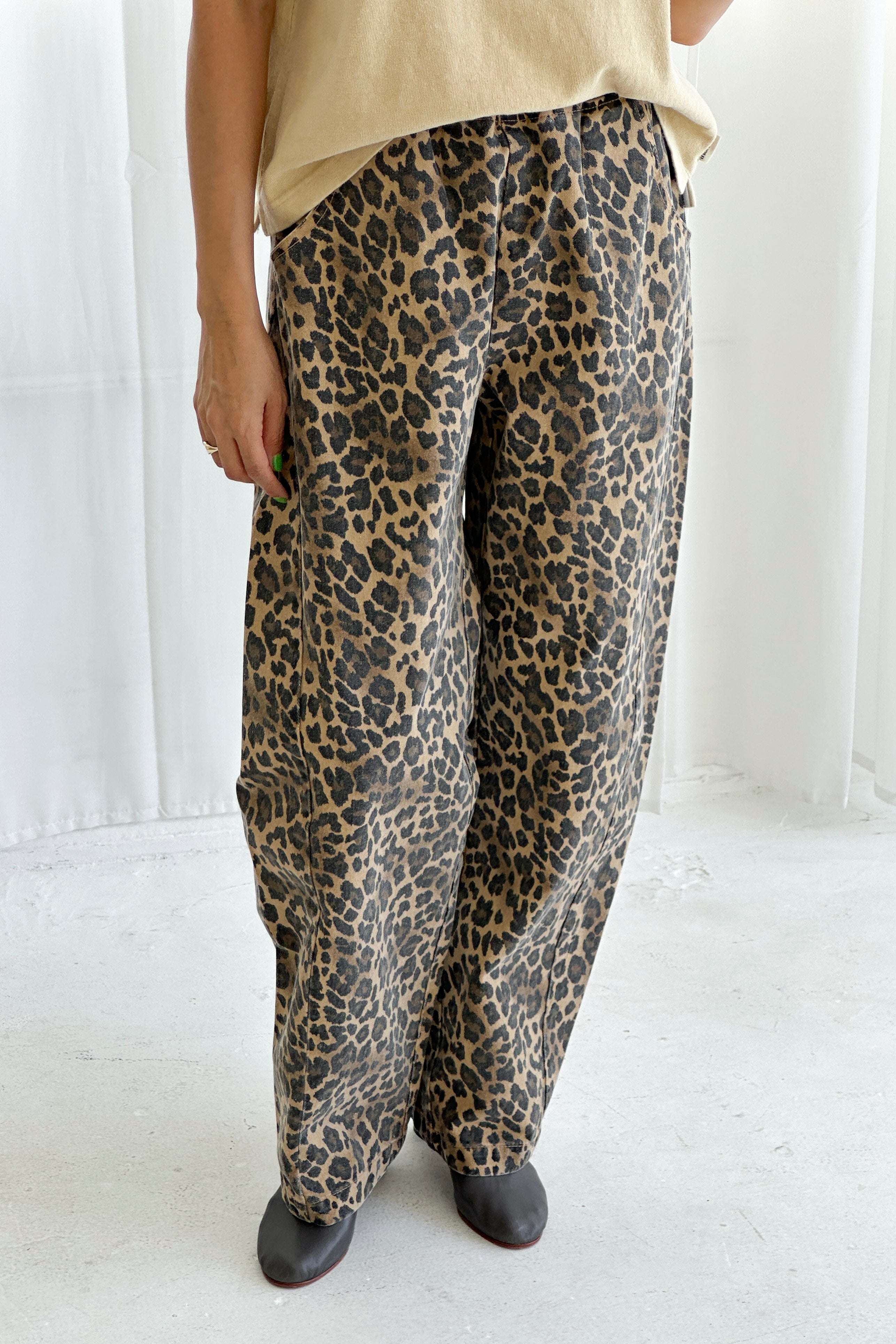 Long Arc Pants - Leopard