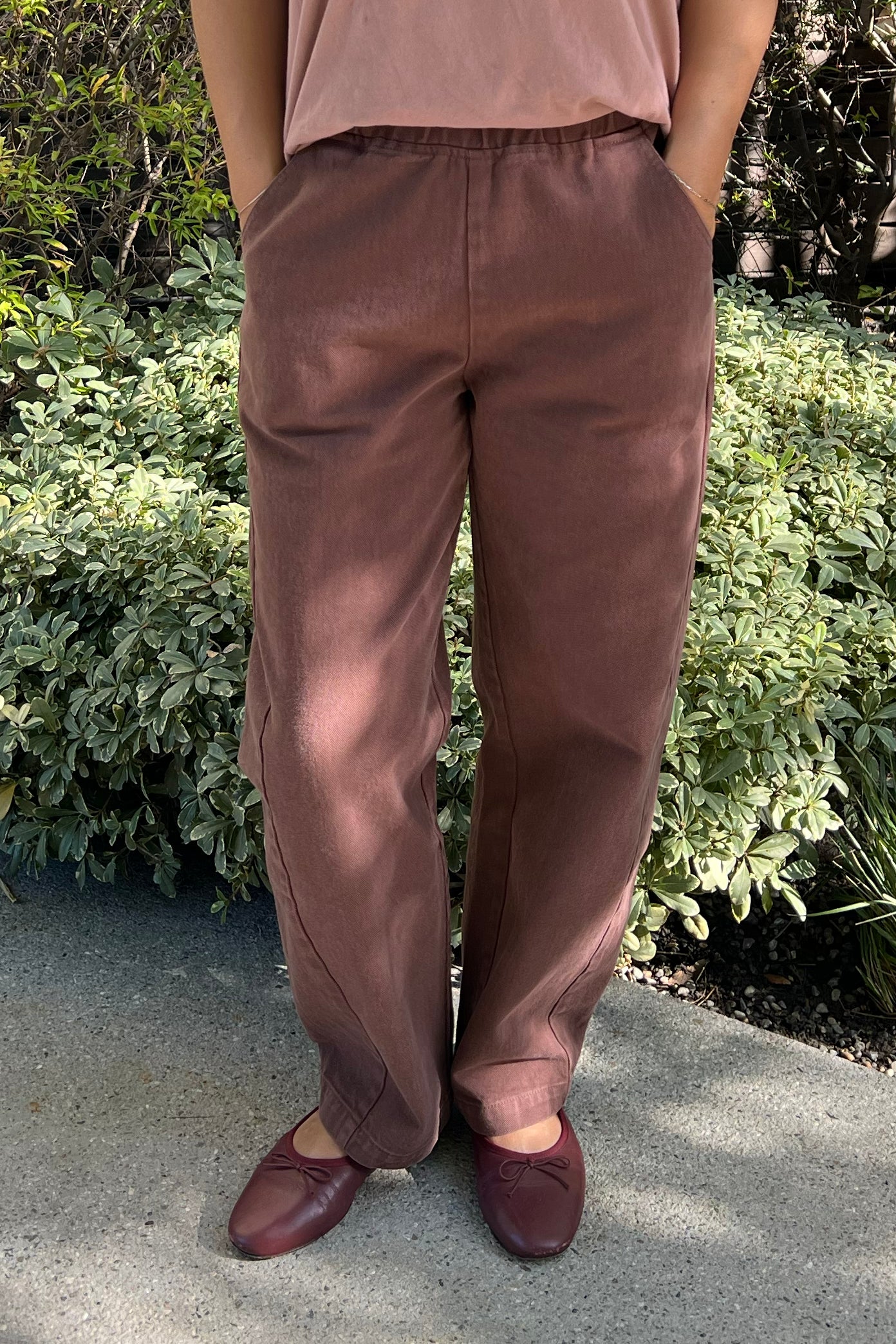 Long Arc Pants - Chocolate