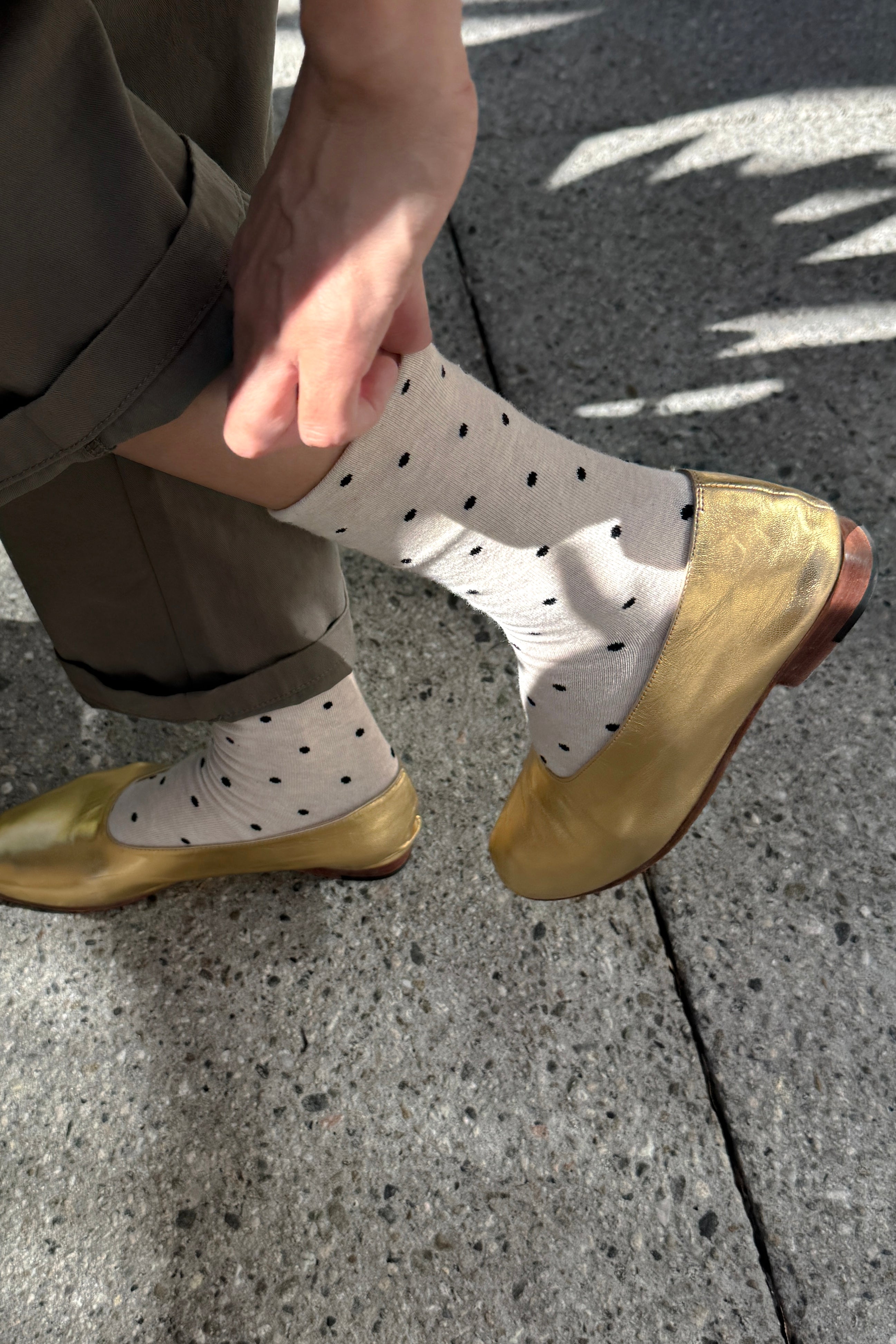 Polka Dot Sneaker Socks - Oatmeal / Black