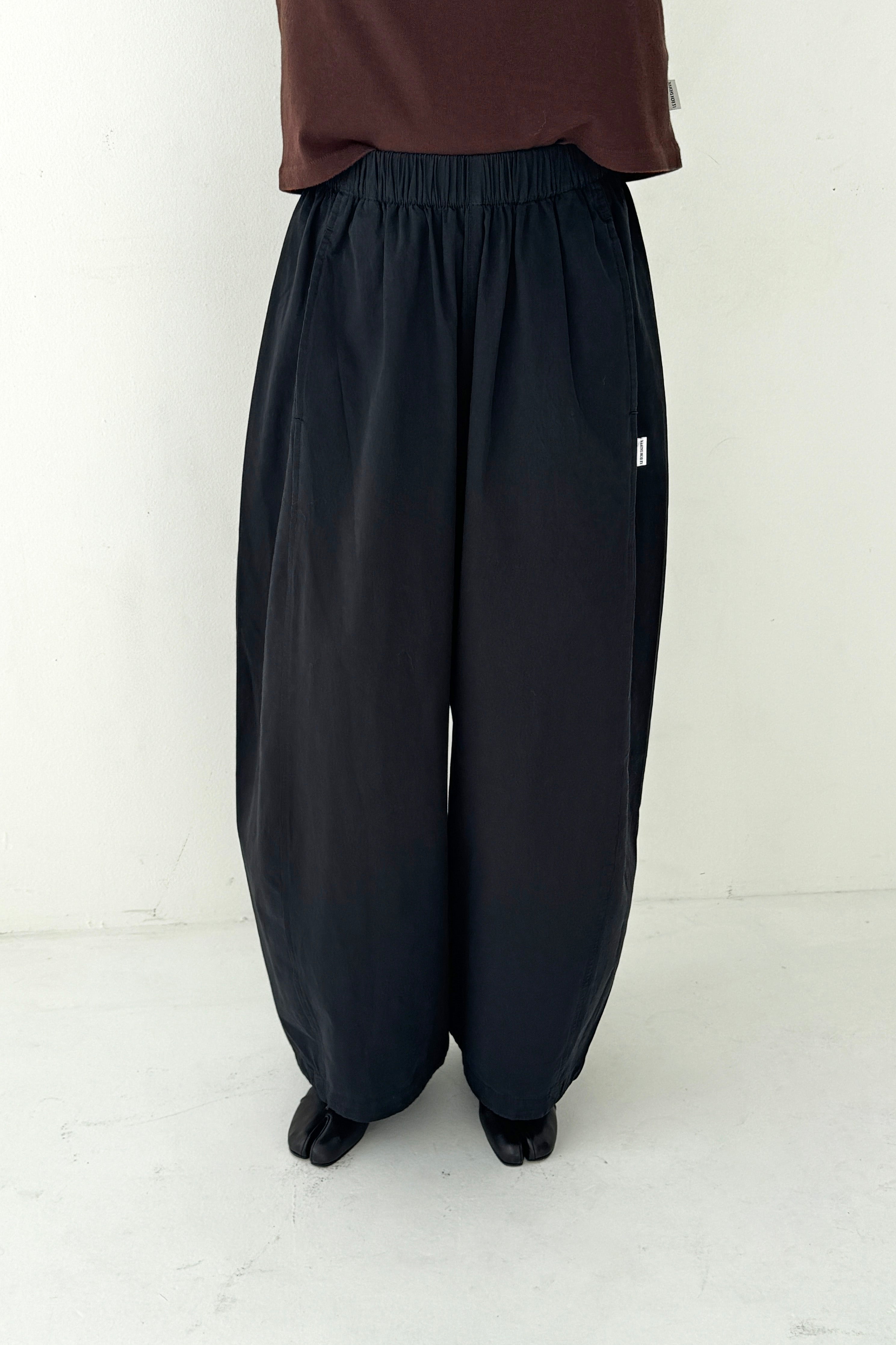 Parachute Pants - Black
