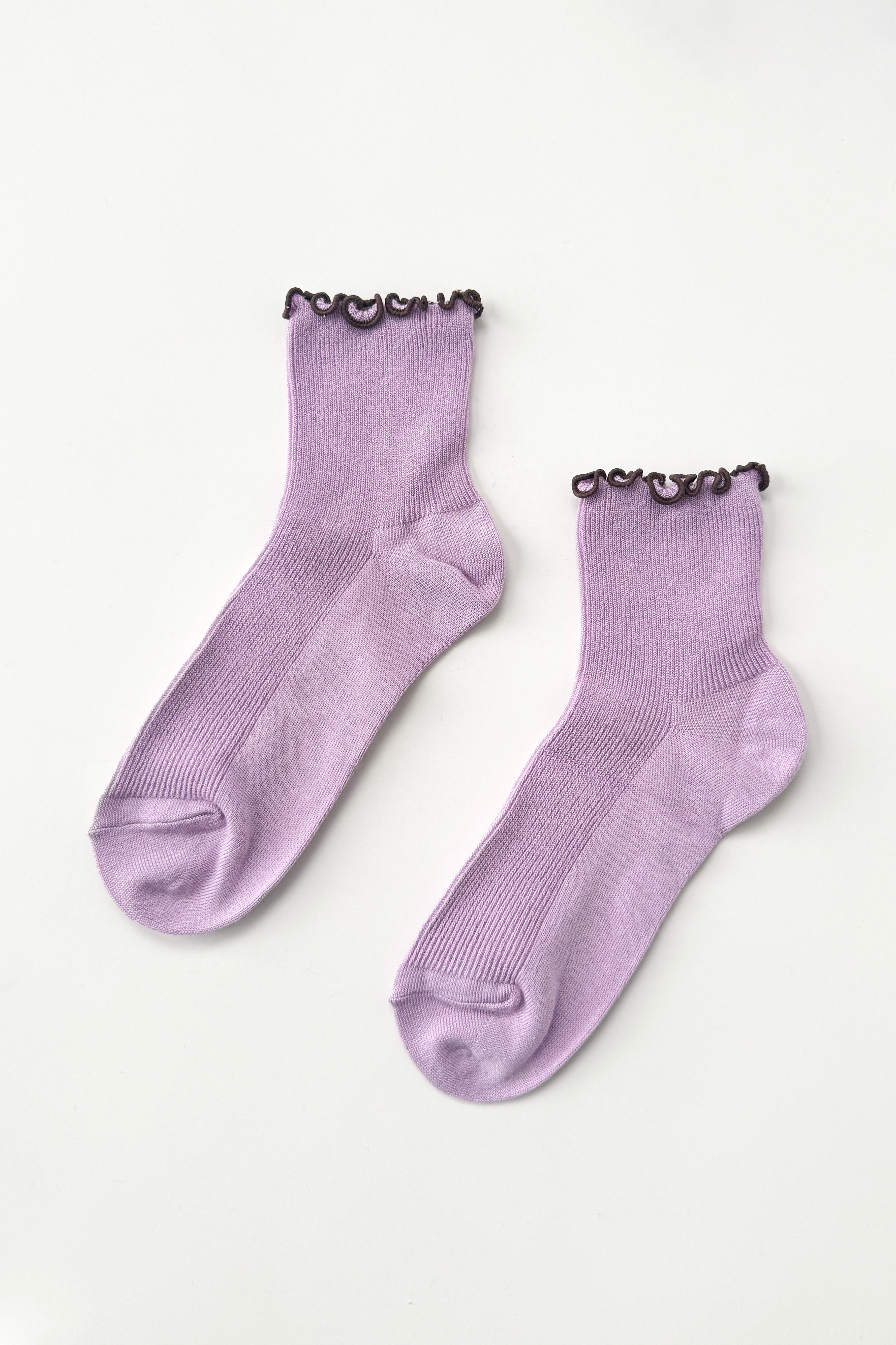The Petite Ruffled Modal Socks - Lilac / Brown