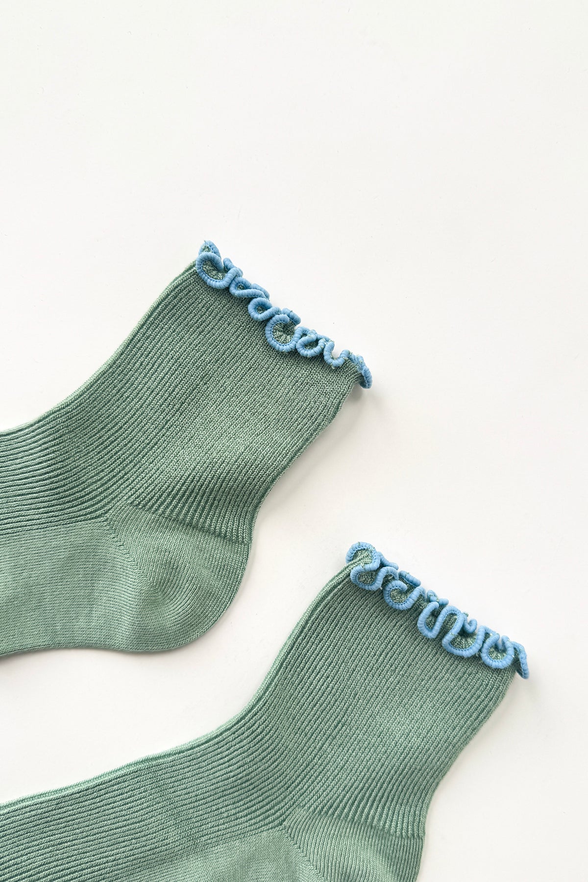 The Petite Ruffled Modal Socks - Sea Glass / Powder Blue
