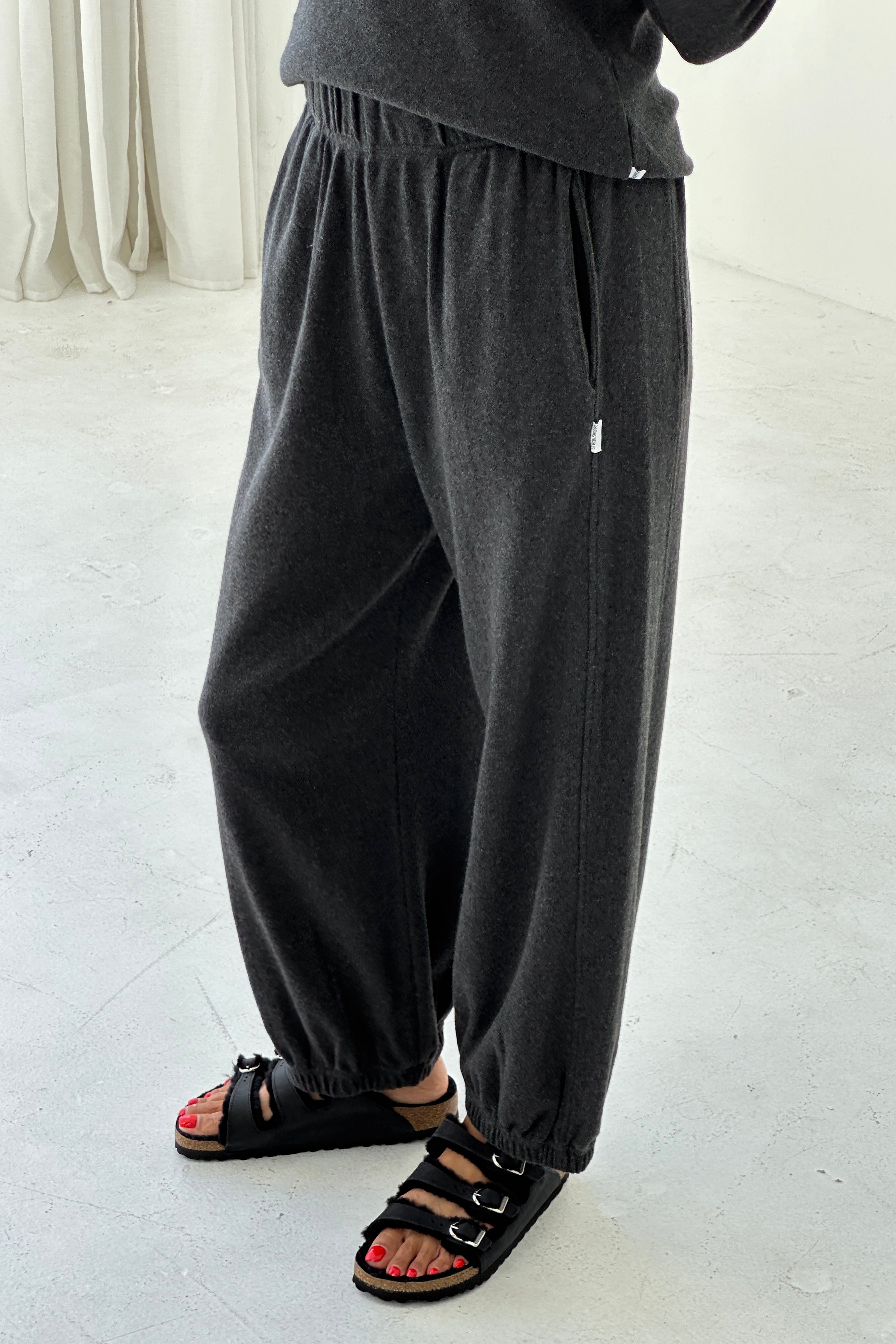 Pointelle Balloon Pants - Charcoal