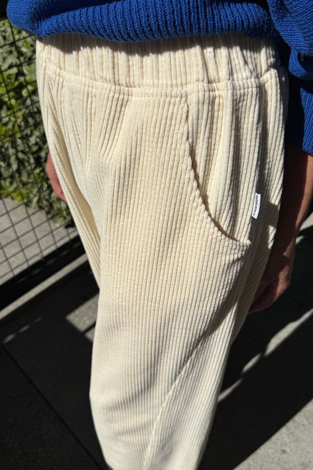 Soft Corduroy Arc Pants - Ecru