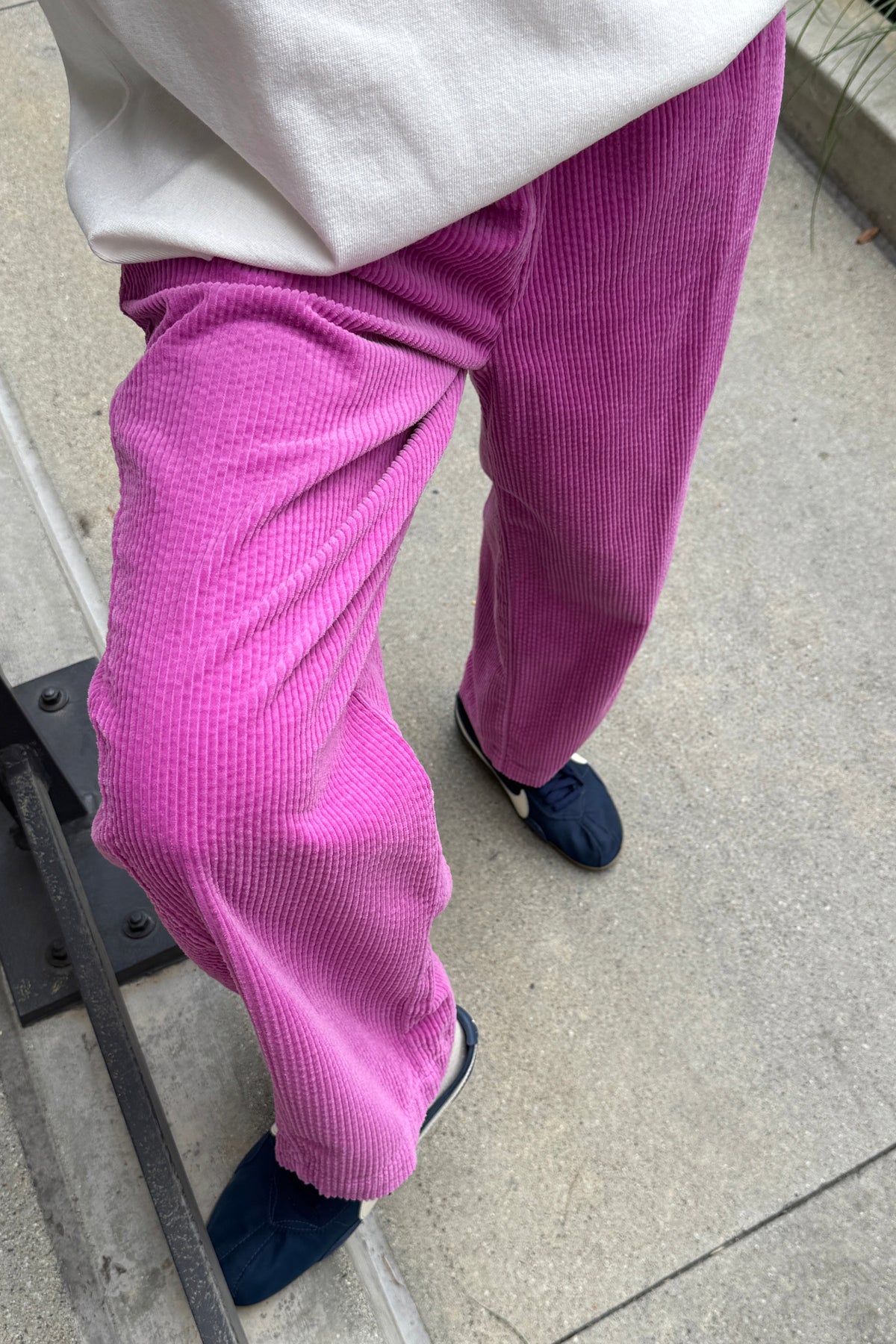 Soft Corduroy Arc Pants - Lilac